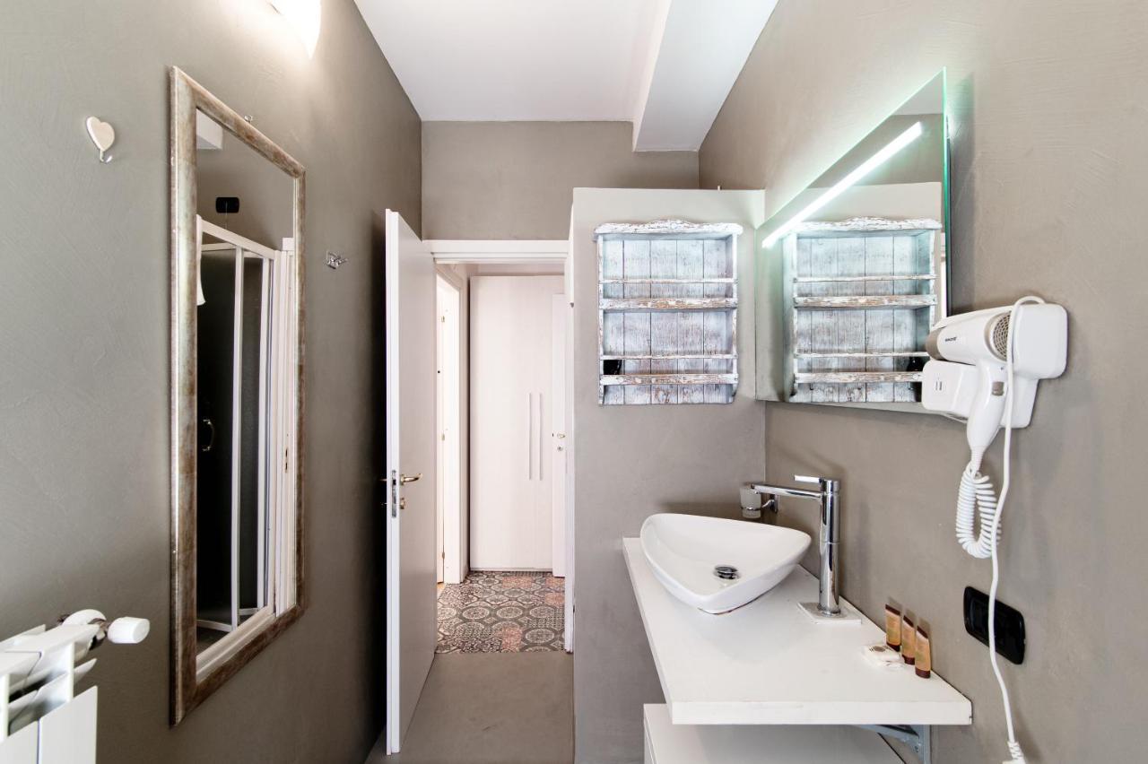 Orange Suite - The House Of Travelers โกโม ภายนอก รูปภาพ